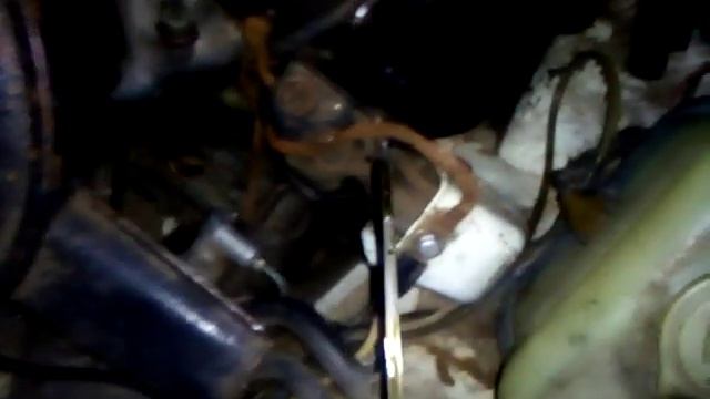 Какой должен быть, уровень масла в двигателе Сузуки Са смотреть онлайн