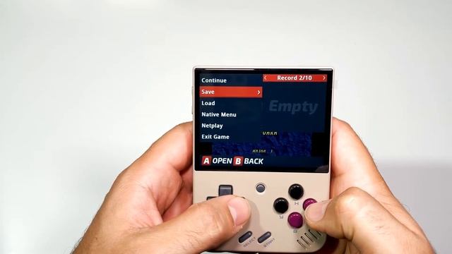 Стоит ли брать Miyoo Mini Plus? Денди и Sega в ретро консоли! Старые игры возвращаются! смотреть онлайн