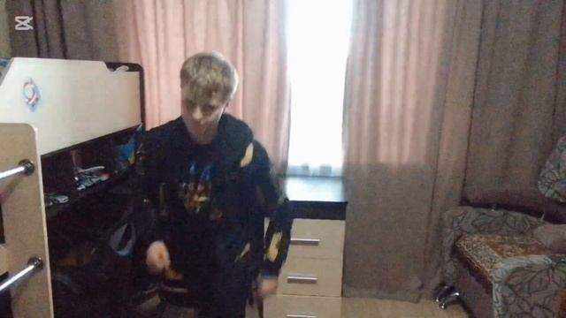Гра в кальмара 3 сезон 3 серія ~□ Зелене світло-Червоне смотреть онлайн