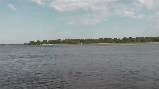 Рыболов Иванович .На Волгу за рыбой.