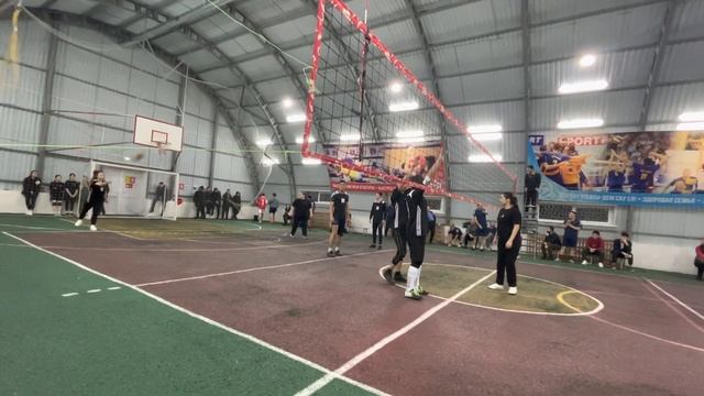 Leninskiy valleyball league 1-сезон, 2-тур. Ұстаздар 2-1 Дом Культуры