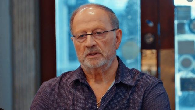 S01_E01 - Gordon Ramsay's Secret Service