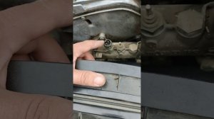 124 Мерседес 111 двигатель, не заводится на холодную (2)