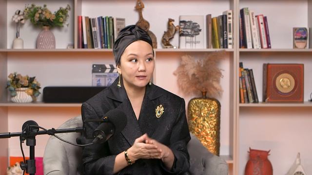 KIT Podcast: "На самом деле..." | Гость: Жансая Шагиева – бизне смотреть онлайн