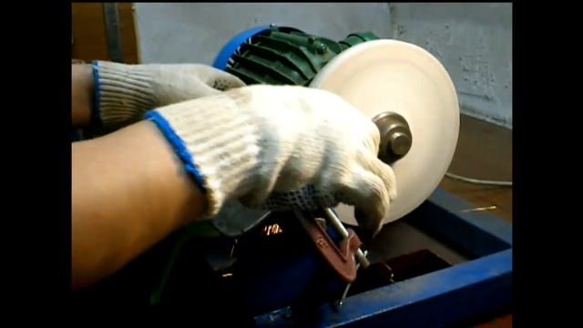 Как легко заточить ножи для фуганка.