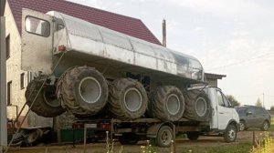 Самодельный восьмиколесный вездеход Обычный, на ободрышах. Или теплица на колесах.