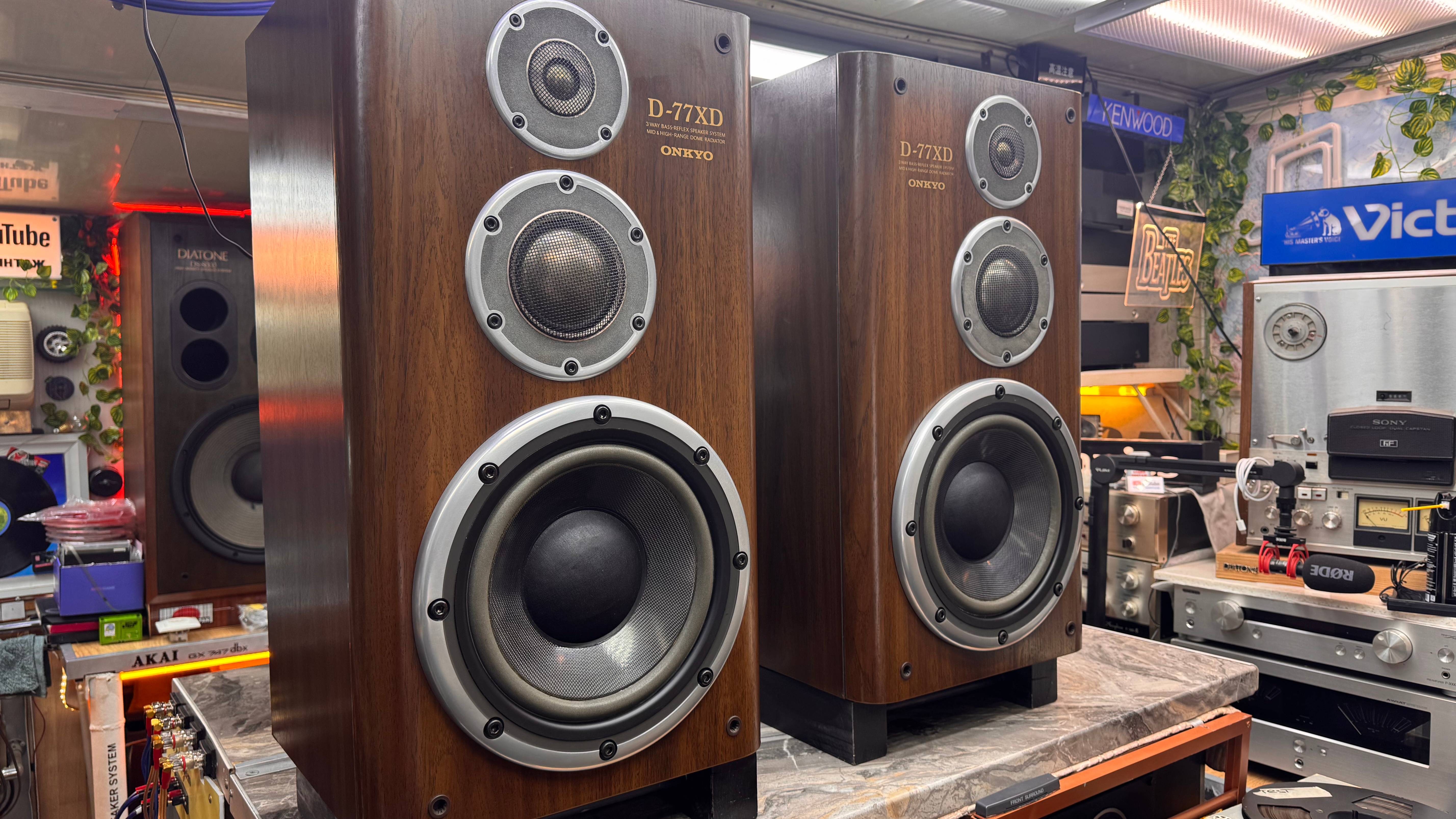 ONKYO D-77XD  In Vladivostok