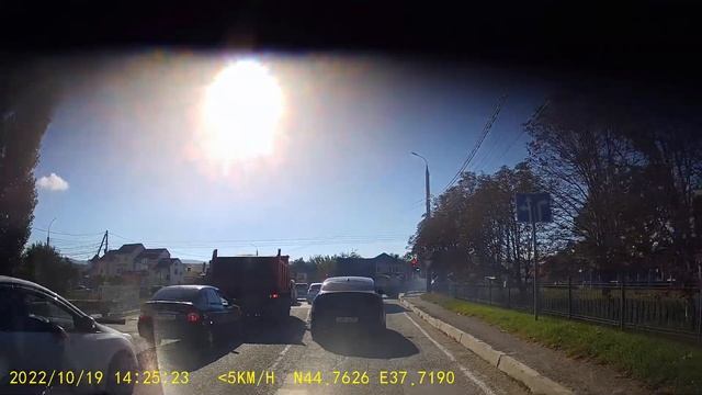 Новороссийск. Нарушение ПДД 2022-10-19_14-25-28