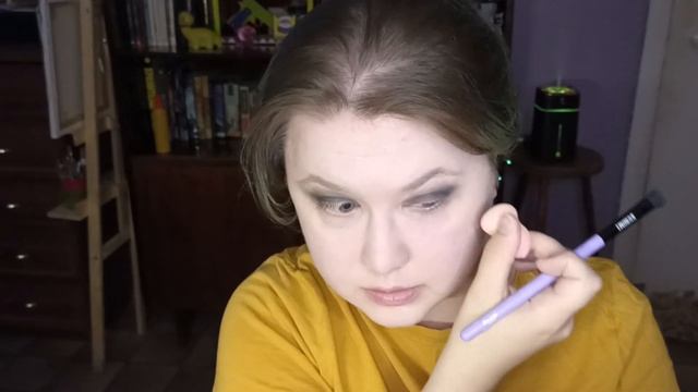 Мой обычный макияж! Да, это снова макияжный видос :+)
