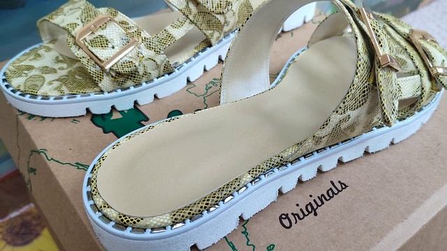 Эффектные летние женские босоножки- сабики 42,43,44 разме