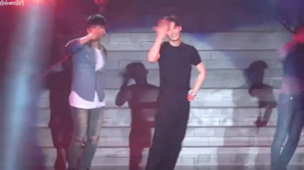 ЛИ ЧОН СОК ТАНЦУЕТ 《NEW FACE》 ♡