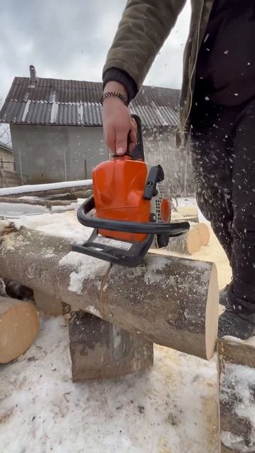 STIHL - MS 180 заправка і робота смотреть онлайн