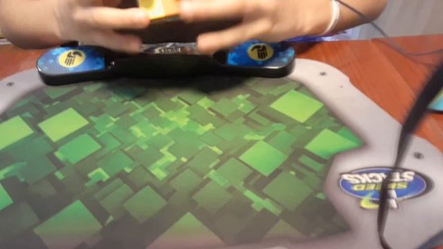 Первое видео! AVG5 3x3! P.S Извините за плохой обзор камеры.