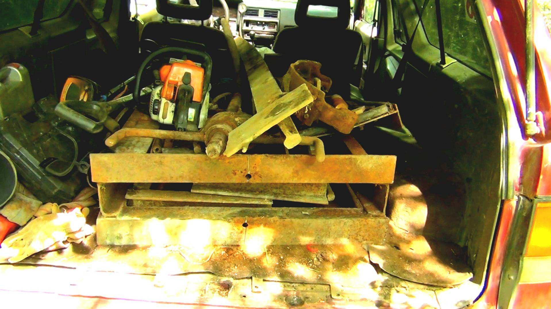 Удачное открытие сезона металлокопа! Нашел увесистый гидрозатвор и многое другое!!! смотреть онлайн