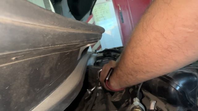 Проверка катушек зажигания HONDA VEZEL смотреть онлайн