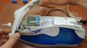 Разборка утюга Scarlett Edward SC338S