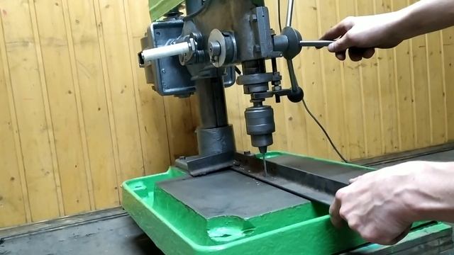 Сверлильный станок НС-12А смотреть онлайн