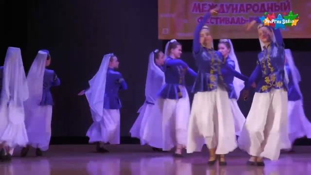Коллектив «Созвездие» Танец крымских татар «Тым-тым»