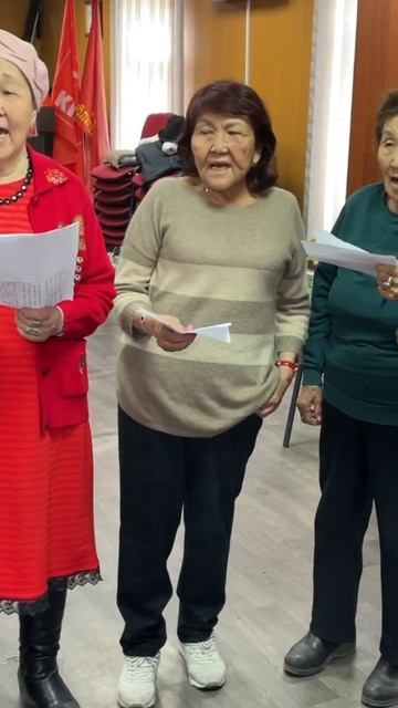 Красная гвоздика. Репетиция #тыва #новости #кызыл #цент смотреть онлайн