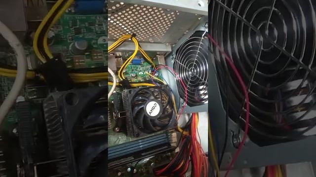 у меня опять сломался компьютер на AMD, какого хрена? смотреть онлайн