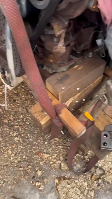 Сварка двигателя от фуры смотреть онлайн