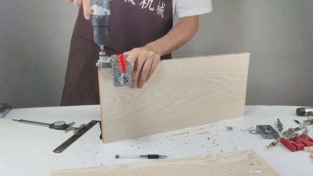 Кондуктор для шкантов Yomo MD590 смотреть онлайн