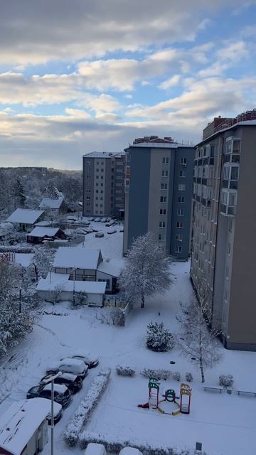 В Калининграде снег) ждали весь год))) зима 2023 года) #кал смотреть онлайн