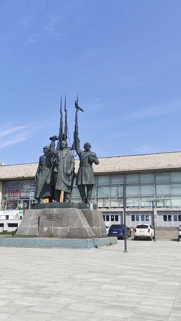 Памятник войнам в Архангельске смотреть онлайн