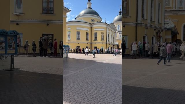 Освящение нательной иконы Матроны Московской в Покровском ставропигиальном монастыре.⠀ смотреть онлайн