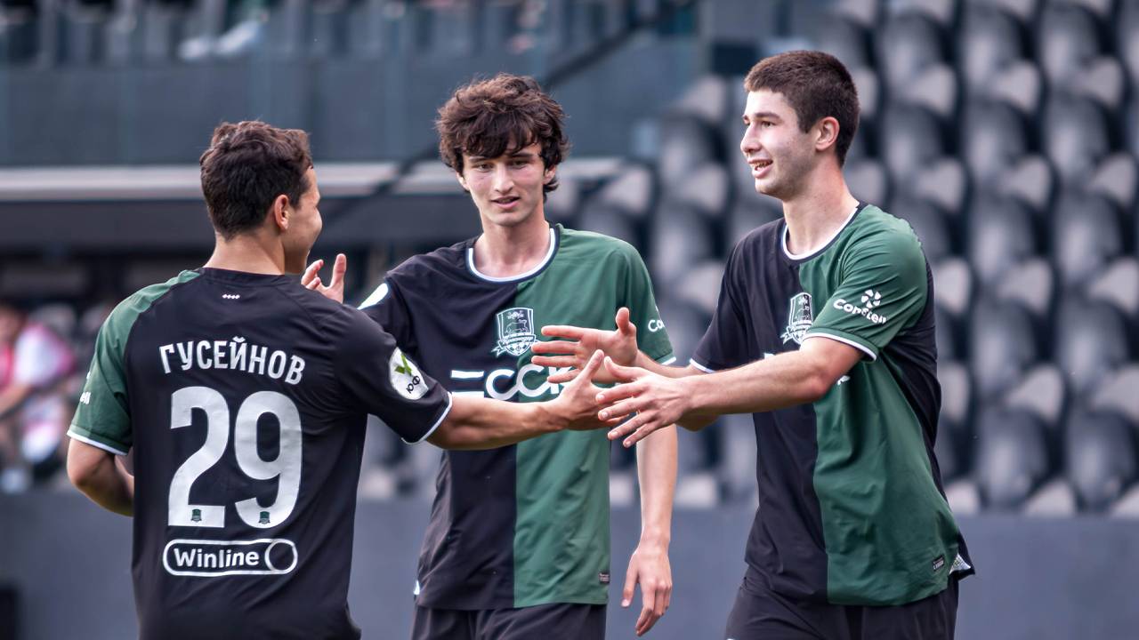 Выбираем лучший гол среди старших команд Академии ФК «Краснодар» в мае 2025 смотреть онлайн