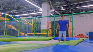 100 боковое сальто на батуте