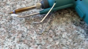 Уникальный паяльник с полуавтоматической подачей при