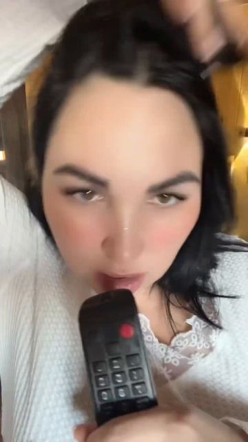 Я в детстве раньше мечтала быть певицей Максим🤦♀️ смотреть онлайн