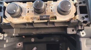 Замена вентилятора печки Шкода Фабия 2