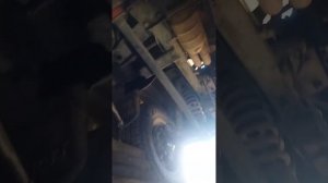 замена подушек кузова УАЗ патриот и ремонт кронштейна