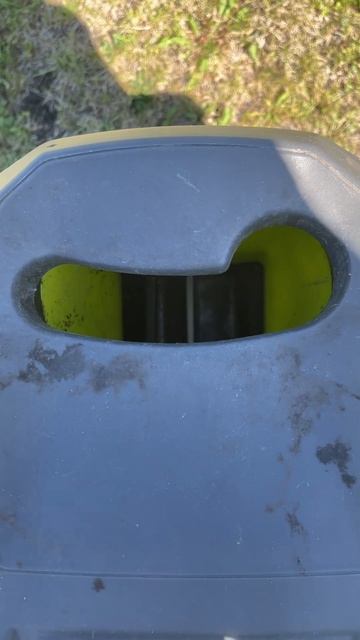 Электрический измельчитель RYOBI смотреть онлайн