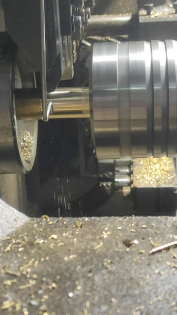 Перехват детали SUB шпинделем ! #millturn#cnc #solidcam смотреть онлайн