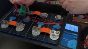 СБОРКА LiFePO4 АККУМУЛЯТОРА СВОИМИ РУКАМИ! EVE 304Ah + JK BMS B2A8S20