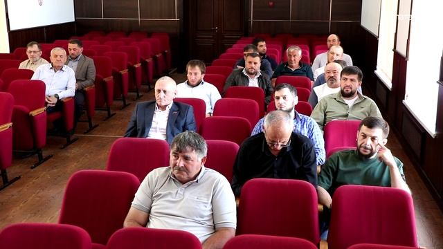 42-я сессия Собрания депутатов МР "Казбековский район" VII созыва смотреть онлайн