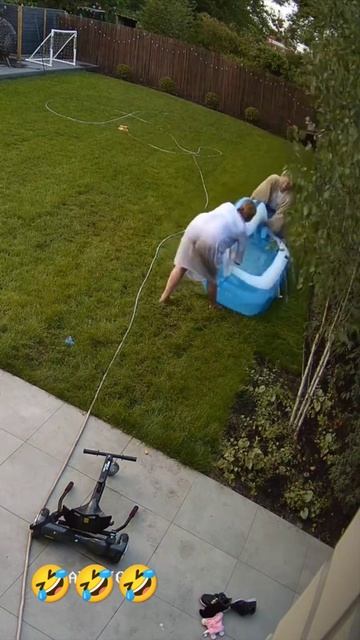 #бассейн #инструкция #как правильно слить воду 🤣 смотреть онлайн