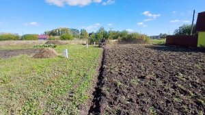 Гусеничный минитрактор своими руками! Пашем огород!