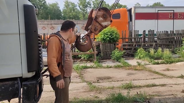 Треш Обзор крана МАЗ 5336 Ивановец 16 тонн