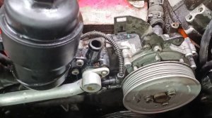 Audi Q7 3.0tdi. Течь антифриза в развал двигателя.