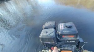 Испытание лодки из ПНД с мотором болотоход на горной р