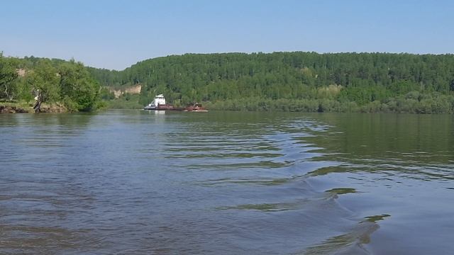 Навигация полным ходом на Иртыше.Теплоход Рт.