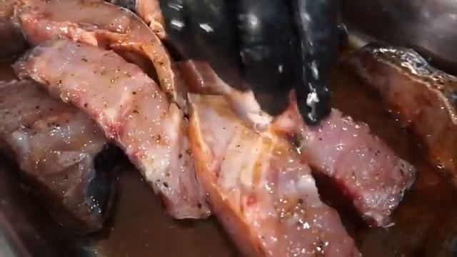 Вкусный шашлык из рыбного ассорти на мангале. Рецепт от Жоржа смотреть онлайн