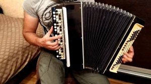 Баян Вологодский "Унисон". Отличный. Ни чем не уступает Этюду и Туле 202.