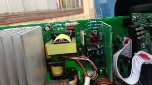 Сварочный аппарат инверторного типа  Quattro Elementi B225