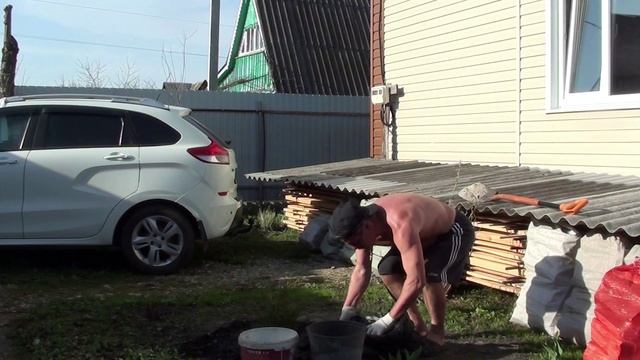 Весна в Орле// Обзор "мини" порядка// Посадил тую, пересадил нарциссы смотреть онлайн