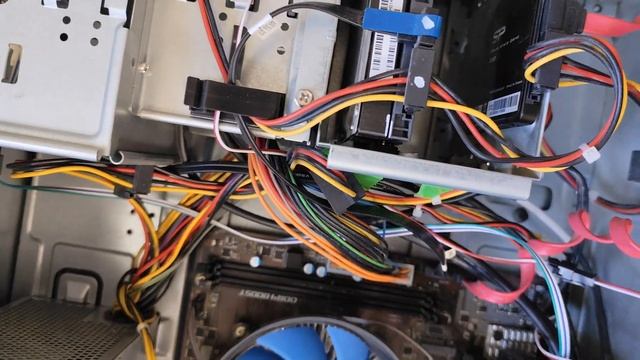 ✅Как вытащить и вставить оперативную память смотреть онлайн